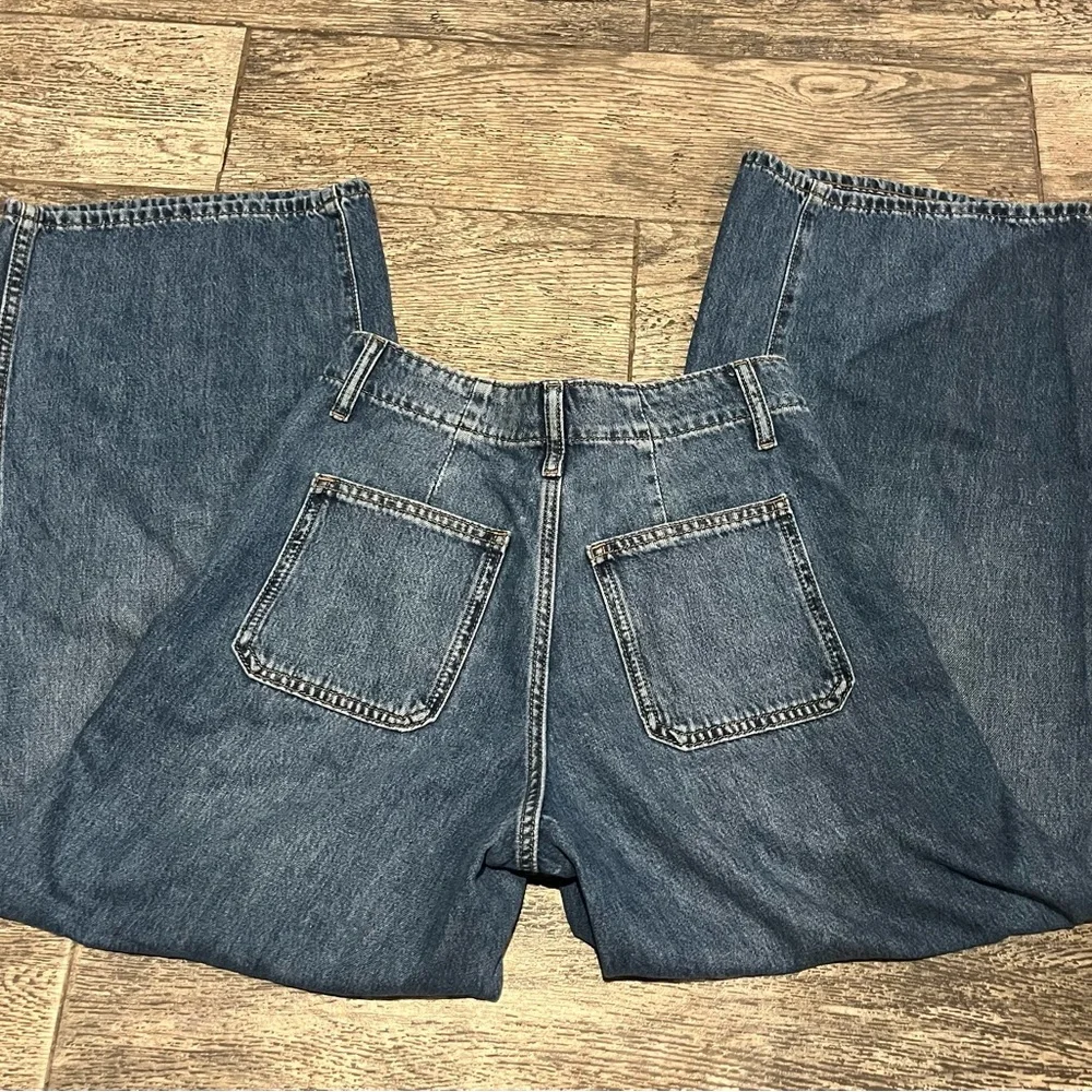 Old Navy High-Rise baggy wide leg jean - Picture 4 of 6
